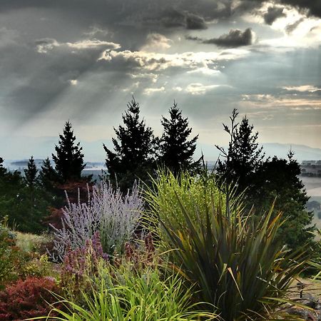Bella Collina Bed And Breakfast Amity Buitenkant foto