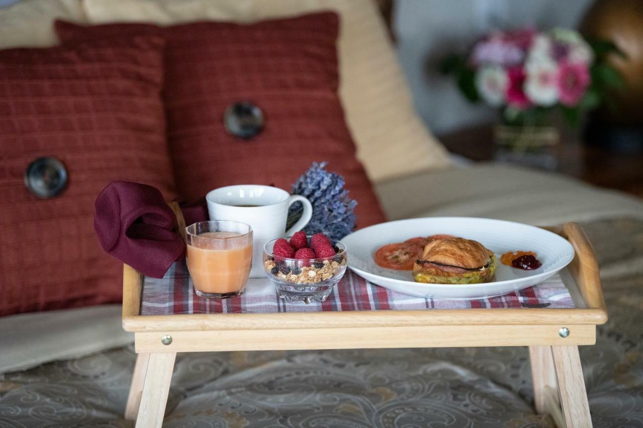 Bella Collina Bed And Breakfast Amity Buitenkant foto